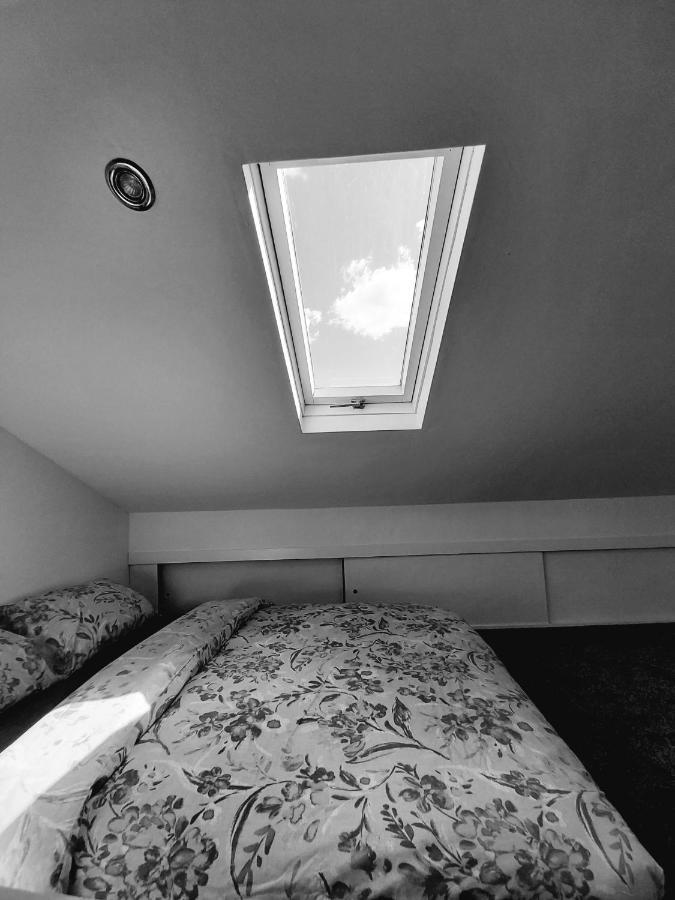 Вилла Gorgeous Stylish Cheri Victorian House In Манчестер Экстерьер фото
